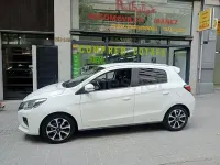 Usado Mitsubishi Space Star 71 CV (52 kW) 2022 Blanco Utilitario
