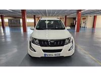 usado Mahindra XUV500 2.2 D W8 FWD (4X2) 7 Plazas 103 kW (140 CV)