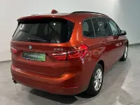 Używany BMW 216 116 KM (85 kW) 2021 Czerwony Kombi