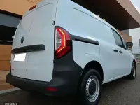 Usado Renault Kangoo 95 CV (69 kW) 2025 Blanco Monovolumen