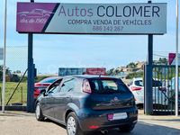 Usado Fiat Punto Easy 69 CV (50 kW) 2015 Negro Berlina