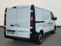 Usado Nissan Primastar 110 CV (80 kW) 2022 Blanco Monovolumen