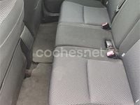 Usado Toyota Auris Luna 90 CV (66 kW) 2011 Gris / plata Utilitario