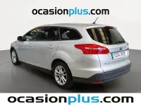 Usado Ford Focus Business Edition 120 CV (88 kW) 2017 Gris plata Monovolumen