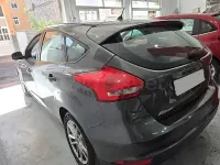 Usado Ford Focus 125 CV (91 kW) 2015 Marrón Berlina