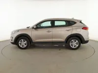 Usado Hyundai Tucson 132 CV (97 kW) 2020 Beige SUV