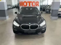 Usado BMW 118 136 CV (100 kW) 2023 Negro Utilitario