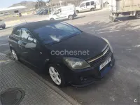 Usado Opel Astra GTC Sport 100 CV (73 kW) 2007 Negro Berlina