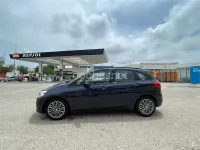 Usado BMW 218 136 CV (100 kW) 2015 Azul Familiar