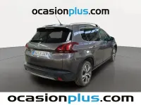 Usado Peugeot 2008 Allure 120 CV (88 kW) 2017 Gris plata SUV