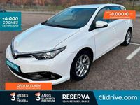 Usado Toyota Auris Active 116 CV (85 kW) 2015 Blanco Utilitario