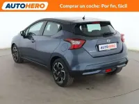 Usado Nissan Micra Acenta 92 CV (67 kW) 2021 Gris Utilitario