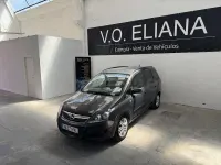 Usado Opel Zafira Family 125 CV (91 kW) 2014 Gris / plata Monovolumen