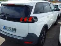 Usado Peugeot 5008 Allure 130 HP (95 kW) 2019 Branco SUV