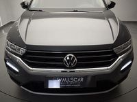 Usado VW T-Roc Advance 150 CV (110 kW) 2021 Gris / plata SUV
