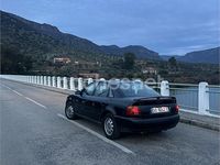 Usado Audi A4 150 CV (110 kW) 1996 Negro Familiar
