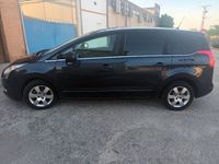 usado Peugeot 5008 2013