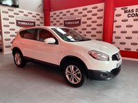 Usado Nissan Qashqai Acenta 163 HP (119 kW) 2014 Branco SUV