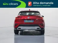 Usado Kia XCeed 136 CV (100 kW) 2021 Rojo SUV