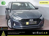 Usado Hyundai i20 100 CV (73 kW) 2022 Gris Berlina
