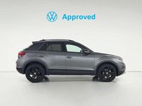 Usado VW T-Roc 116 CV (85 kW) 2025 Gris SUV