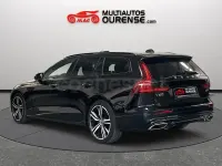 Usado Volvo V60 R-Design 150 CV (110 kW) 2020 Negro Familiar