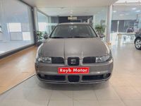 Usado Seat Leon FR 150 CV (110 kW) 2004 Gris Utilitario