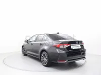 Usado Toyota Corolla Style 122 CV (89 kW) 2021 Negro Berlina