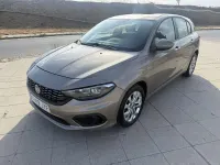 Usado Fiat Tipo Easy 95 CV (69 kW) 2016 Beige Utilitario