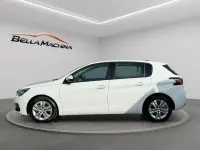 Usado Peugeot 308 Active 130 CV (95 kW) 2021 Blanco Berlina