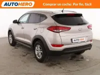 Usado Hyundai Tucson 132 CV (97 kW) 2016 Beige SUV