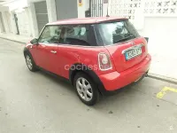 Usado Mini ONE 75 CV (55 kW) 2010 Rojo Utilitario