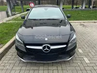 Usado Mercedes CLA200 Shooting Brake 136 CV (100 kW) 2018 Negro Familiar