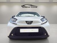 Usado Toyota Aygo X Play 72 CV (52 kW) 2023 Blanco SUV