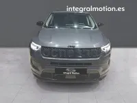 Usado Jeep Compass 130 CV (95 kW) 2022 Gris / plata SUV