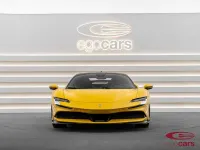 Usado Ferrari SF90 1001 CV (736 kW) 2022 Amarillo Coupe