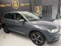 Usado VW Tiguan Life 150 CV (110 kW) 2021 Gris / plata SUV