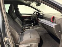 Usado Seat Ibiza FR 116 CV (85 kW) 2025 Gris Utilitario