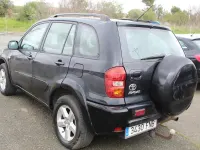 Usado Toyota RAV4 Luna 116 CV (85 kW) 2005 Negro SUV