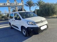 Usado Citroën Berlingo Feel 100 CV (73 kW) 2019 Blanco Monovolumen
