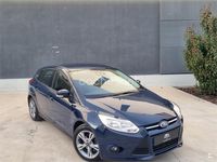 Usado Ford Focus Trend 115 CV (84 kW) 2014 Azul Berlina