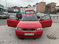 Usado Audi A3 Attraction 150 CV (110 kW) 1998 Rojo Berlina