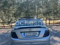 Usado Mercedes C280 231 CV (169 kW) 2008 Gris / plata Berlina