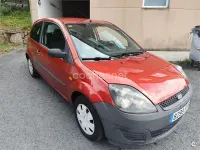 Używany Ford Fiesta Trend 68 KM (50 kW) 2006 Czerwony Hatchback