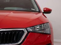 Usado Skoda Scala Ambition 150 CV (110 kW) 2023 Rojo Utilitario