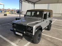 Usado Land Rover Defender 122 CV (89 kW) 2000 Plateado SUV