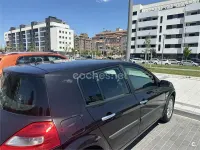 Usado Renault Mégane III Dynamique 105 CV (77 kW) 2008 Negro Berlina