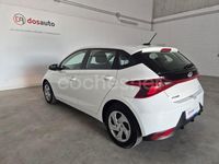 Usado Hyundai i20 84 CV (61 kW) 2023 Blanco Berlina