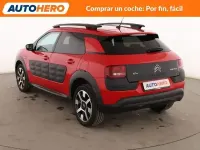 Usado Citroën C4 Cactus Feel 82 CV (60 kW) 2017 Rojo Utilitario