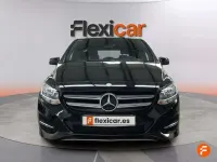 Usado Mercedes B180 122 CV (89 kW) 2017 Negro Utilitario